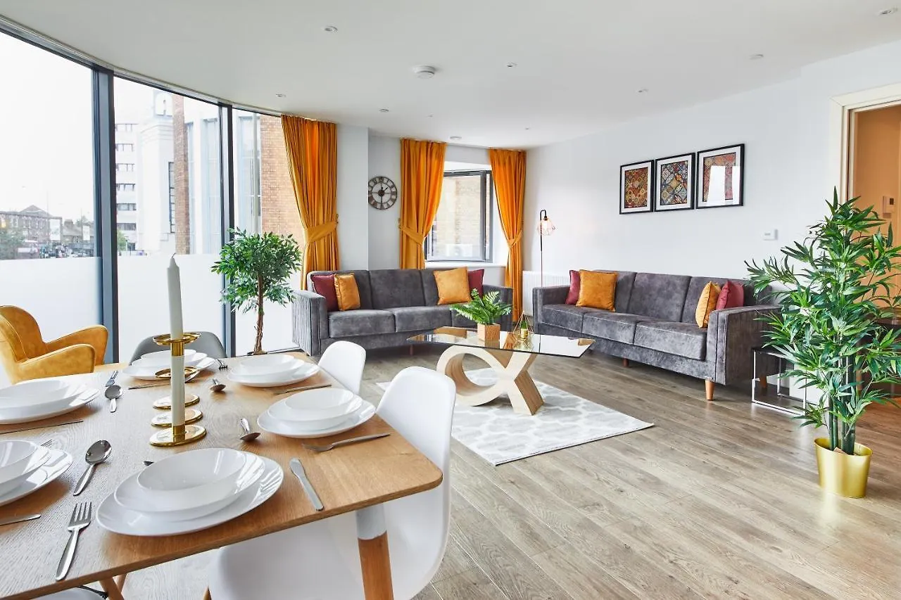 Elegant Plus Luxury Apartments Londen
