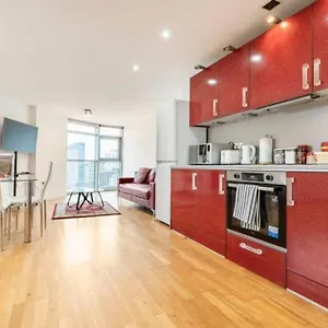 https://apt-city-2.cardiffhotelswales.com