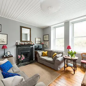 https://kings-stables-grassmarket.edinburghhotelsuk.org